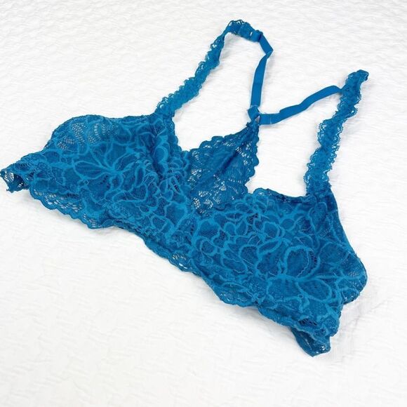 BUY 1 GET 1 FREE bright blue bralette xs - Picture 2 of 8